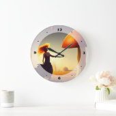 Frauen und ein riesiger Pilz Große Wanduhr (Zuhause)