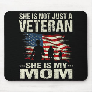 Frauen Veteran's Kids Sie ist nicht nur ein Vetera Mousepad