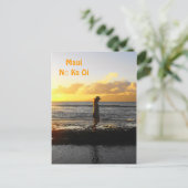 Frauen wandern am Strand bei Sunset in Maui Postkarte (Stehend Vorderseite)