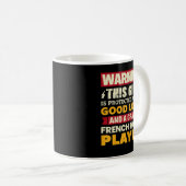Frauen warnen! Mädchen wird vom französischen Horn Kaffeetasse (VorderseiteRechts)