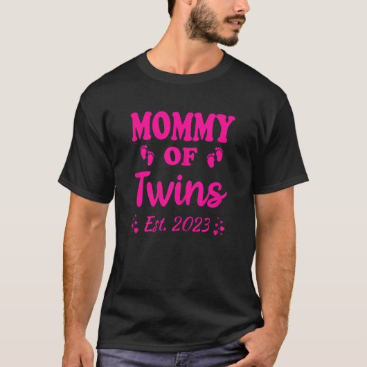 Frauen wurden nach der Schwangerschaft 2023 zu Mom T-Shirt (Vorderseite)