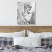 Frauen zusammengewrackt leinwanddruck (Insitu (Schlafzimmer))
