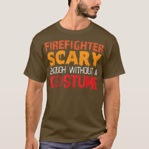 Frauenfeuerwehrlerin Beängstigende Halloween-Hexen T-Shirt