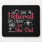 Frauengymnastik - Sie glaubte, sie könne Mousepad (Vorne)