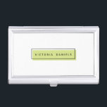 Frauenlogo | Grün | Berufliches Branding Visitenkarten Dose<br><div class="desc">Erleben Sie mit diesem schönen und freundlichen Visitenkartenhalter einen tollen Eindruck. Minimal Design verfügt über ein grünes Rechteck mit einem schwarzen geometrischen Rahmen mit Ihrem Namen oder Firmennamen in der Mitte in modernen schwarzen Schrift Dieses Design ist Teil einer "Feminine Branding" Kollektion, passende Buchstaben, Umschläge, Visitenkarte, Aufkleber und vieles mehr...</div>