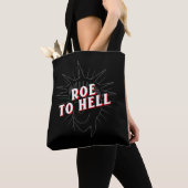 Frauenrechte roe / waw | Zur Hölle Tasche (Von Nahem)