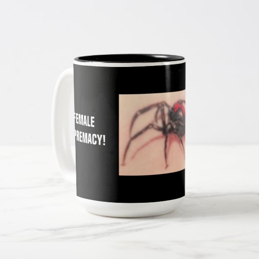 FRAUENÜBERLEBUNG! ZWEIFARBIGE TASSE (Vorderseite Links)