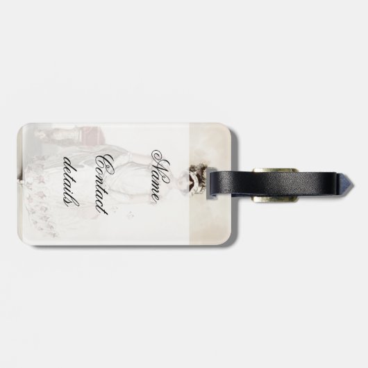 "Fräulein Bennet" Gepäckanhänger (Rückseite horizontal)