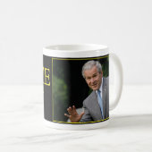 Fräulein Me Yet Bush Mugs Kaffeetasse (VorderseiteRechts)