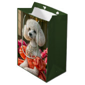 Fräulein Poodle Mittlere Geschenktüte (Vorderseite Schrägansicht)
