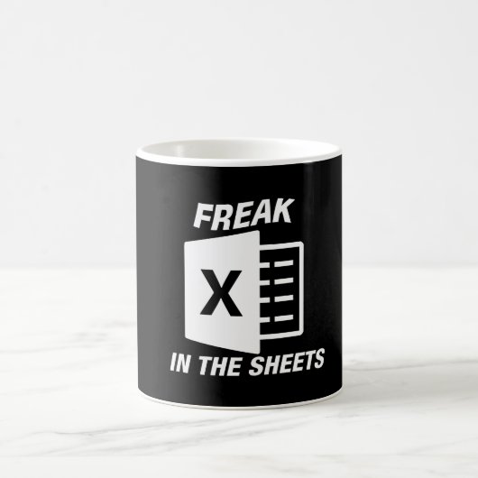 Freak in der Excel-TASSE Kaffeetasse (Mittel)