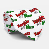 Frech oder Nizza? Krawatte (Gerollt)