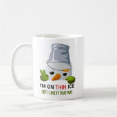 Frecher Schneemann-Eimer-Kopf Ich bin auf dünnem E Kaffeetasse (Links)
