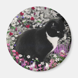 Freckles der Blume II - Tuxedo Cat Magnet