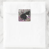 Freckles in Blume II - Tux Kitty Cat Quadratischer Aufkleber (Tasche)