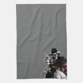 Freddy vs. Jason | Freddy Seeing Red Geschirrtuch (Vertikal)