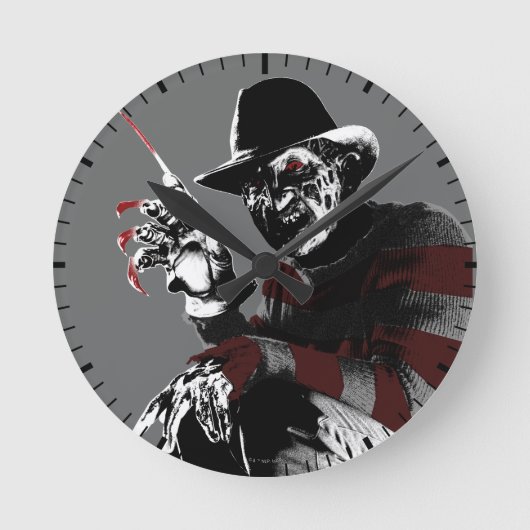 Freddy vs. Jason | Freddy Seeing Red Runde Wanduhr (Vorderseite)