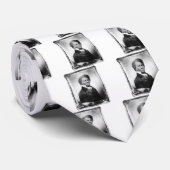 Frederick Douglass Portrait ~ 1847 Krawatte (Gerollt)