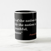 Frederick Douglass Zitat über das Leben der Nation Tasse (Zentrum)