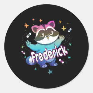 Frederick Name mit Raccoon Runder Aufkleber