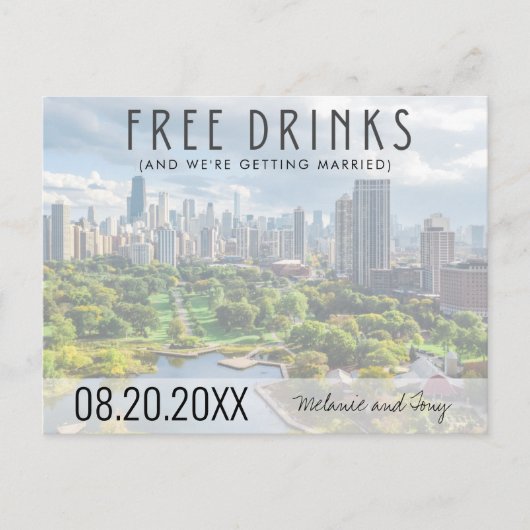 Free Drinks Chicago Skyline Wedding Save the Date Ankündigungspostkarte (Vorderseite)
