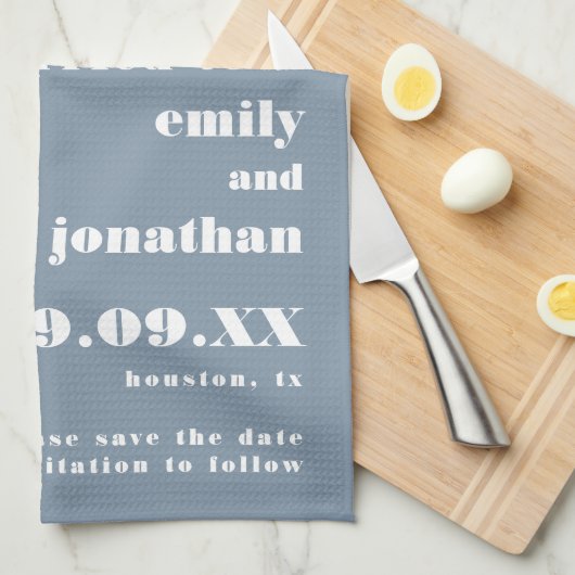 Free Drinks Getting Married Blue Save the Date Geschirrtuch (Viertel Falte)