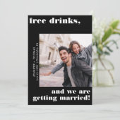 Free Drinks Schwarze Typografie Save the Date Einladung (Stehend Vorderseite)