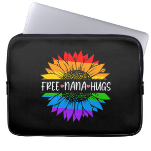 Free Nana Hugs Rainbow Sunflower LGBT Gay Pride Laptopschutzhülle