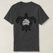 Free Spirit Green Turtle Illustrative Surfer Style T-Shirt (Design vorne)