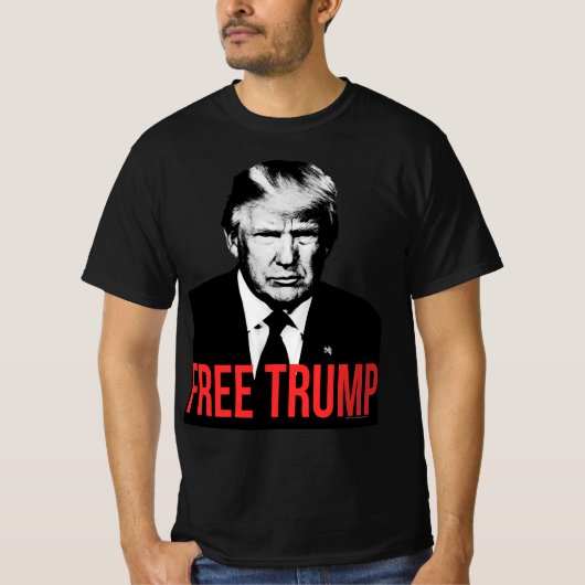 Free Trump Mugshot Foto Picture Donald Trump 2024 T-Shirt (Vorderseite)