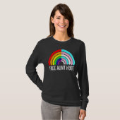 Free Tunt Hugs Rainbow Transgender Flag Lgbtq Gay T-Shirt (Vorne ganz)
