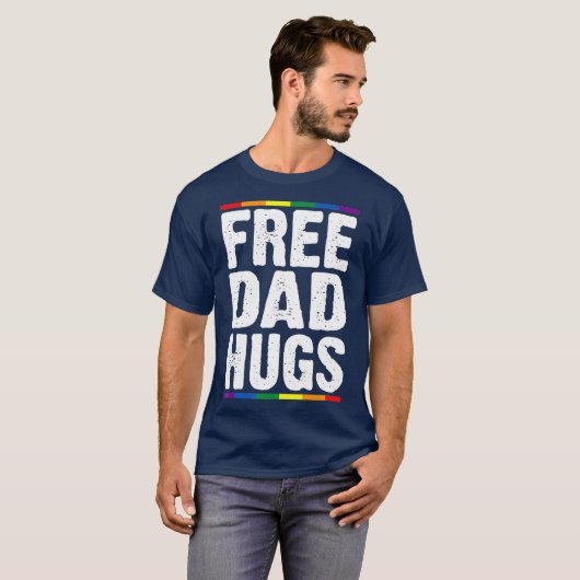 Free Vater Hugs LGBT unterstützt glücklichen Monat T-Shirt (Vorne ganz)