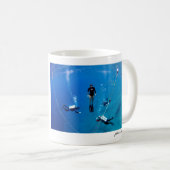 Freediver mit Tek Tauchern Kaffeetasse (VorderseiteRechts)