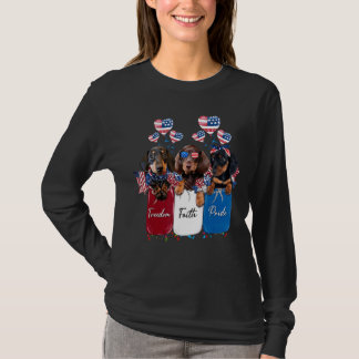 Freedom Faith Pride Dackel Usa Flag Herzensball T-Shirt