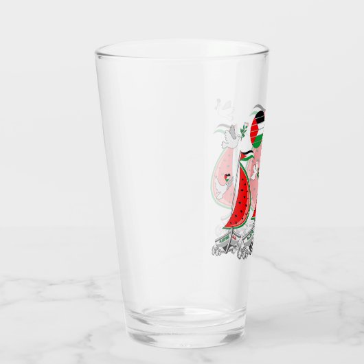 Freedom Global Sumud Flotilla Boats to Gaza Glas (Rechts)