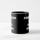 Freedom Is God Given Zweifarbige Tasse (Mittel)