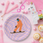 Freeride Snowboarder in Orange Anzug Checkered Pappteller (Party)