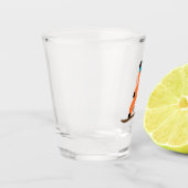 Freeride Snowboarder Orange Anzug Snowboarden Schnapsglas (Links)