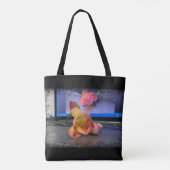 Freesia Blume auf der Tastatur Tasche (Rückseite)