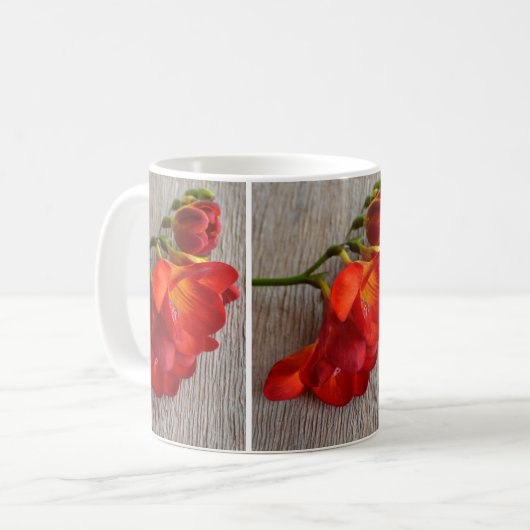 Freesia Tasse (Vorderseite Links)