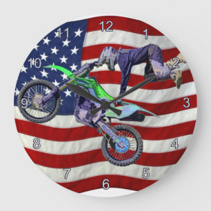 Freestyle-Motocross-Fahrer mit Höhenflügen Große Wanduhr