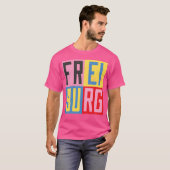 Freiburg Städte Design Geschenk T-Shirt (Vorne ganz)