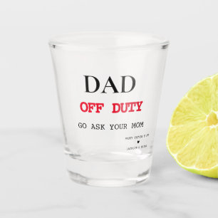 Freier Dienst   Funny Vatertag Geschenk Schnapsglas