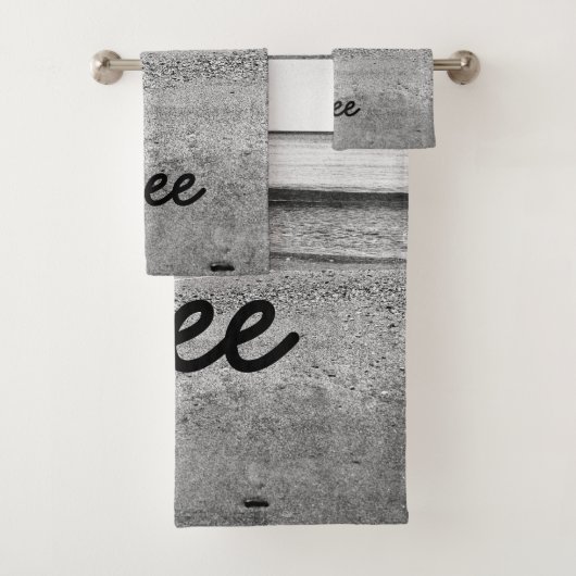 Freier Sandstrand in Schwarz und Weiß Badhandtuch Set (Insitu)