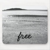 Freier Sandstrand in Schwarz und Weiß Mousepad (Vorne)
