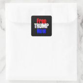 Freier Trump jetzt Quadratischer Aufkleber (Tasche)