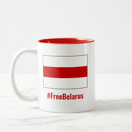 Freies Belarus - Englisch - Weißes Weißes Flag Zweifarbige Tasse (Links)