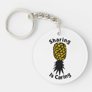 Freigabe wird Gekümmert Schlüsselanhänger