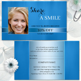 Freigeben einer Smile Blue-Referenz-Business-Karte Empfehlungskarte