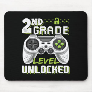 Freigeschaltetes Videospiel auf Klassenstufe Zurüc Mousepad